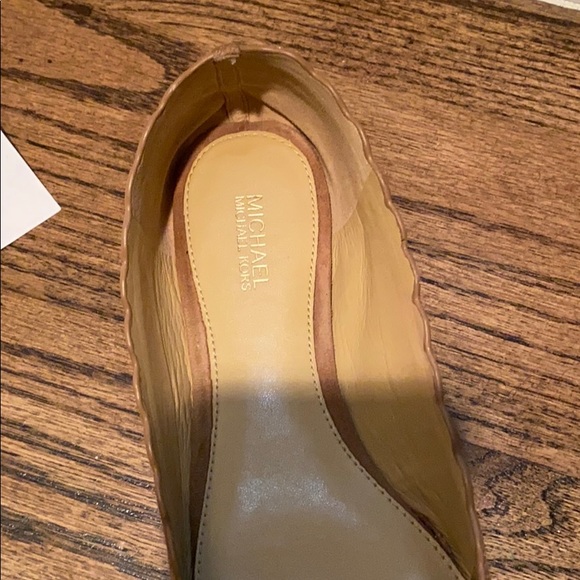 MK flats - Picture 3 of 3